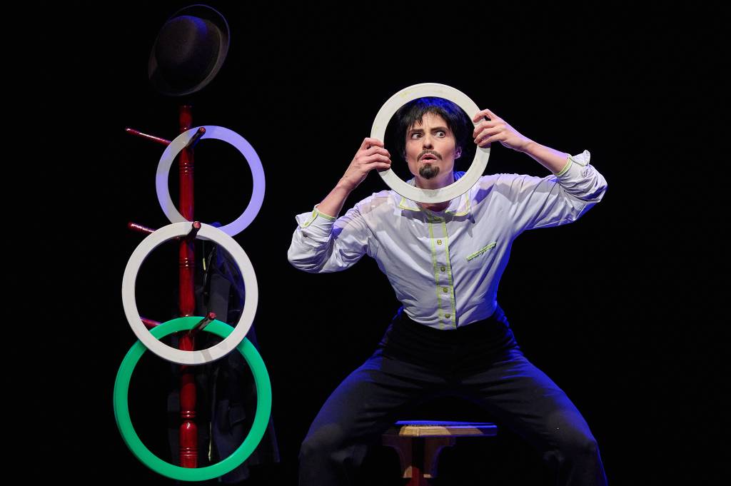 Espetáculo Circo Soul - Nós Não Andamos Sós - Teatro Municipal de Maua - Outubro 2023. Crédito: Paulo Barbuto