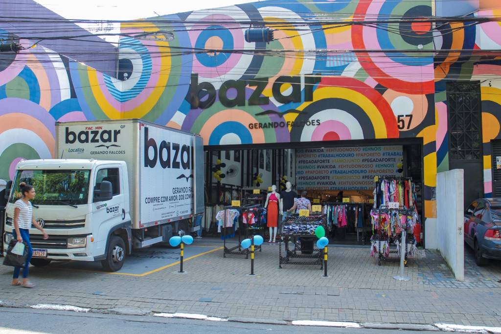 Bazar da Gerando Falcões | Malu Monteiro