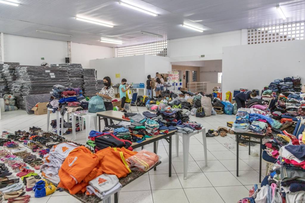 Para retirar os itens, os moradores devem ir com sacolas ou bolsas ao Centro do Idoso | Comunicação/PMG.