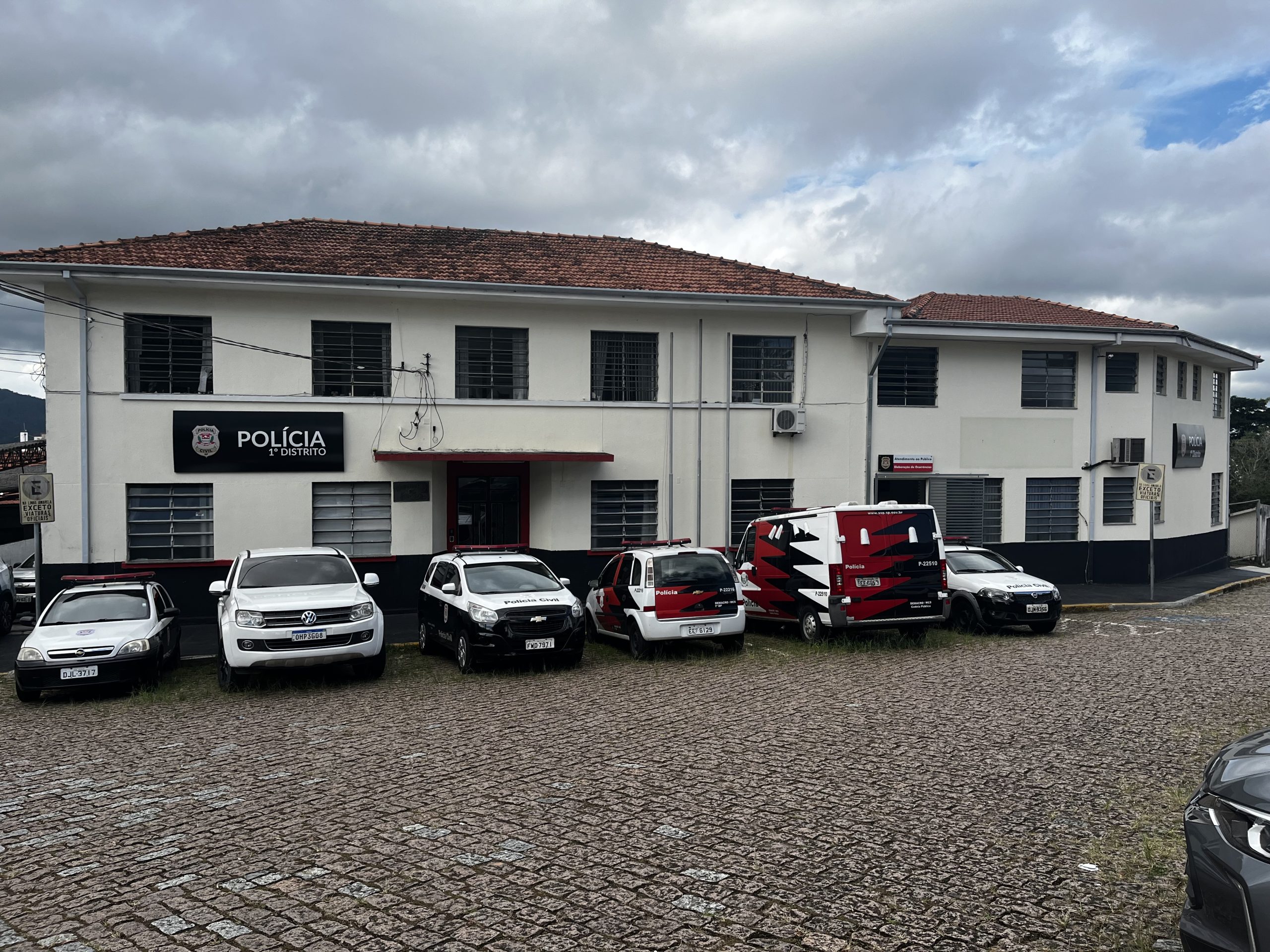 Polícia prende suspeito de liderar quadrilha que roubou casa do padre Alessandro Campos