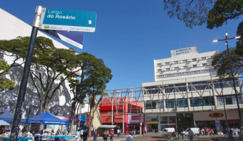 Largo do Rosário recebe Mercadinho Mogiano no Dia dos Namorados