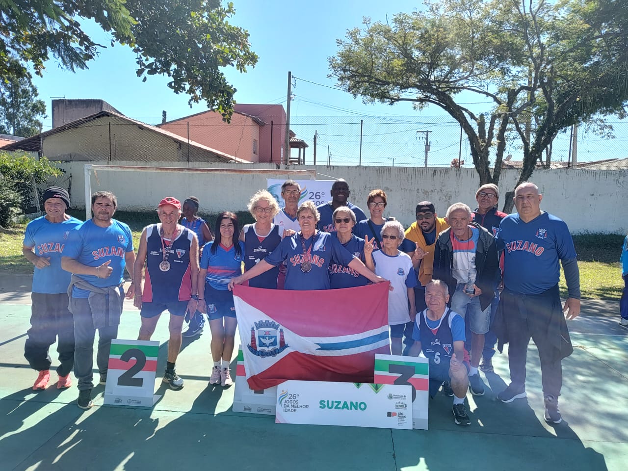 Atletas de Suzano conquistam 11 medalhas de ouro na natação nos Jogos da Melhor Idade