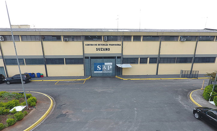 Detentos ateiam fogo em colchões e causam incêndio no CDP de Suzano