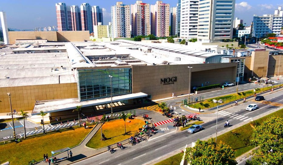 Shoppings do Alto Tietê oferecem 25 vagas de emprego nesta semana