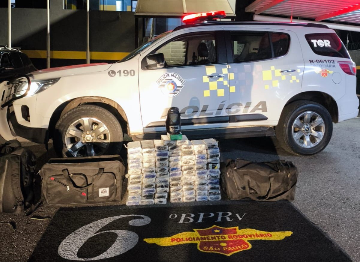 Polícia apreende pasta base de cocaína avaliada em R$ 10 milhões