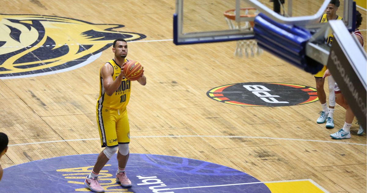 Mogi Basquete vence o Franca em casa e lidera Paulista