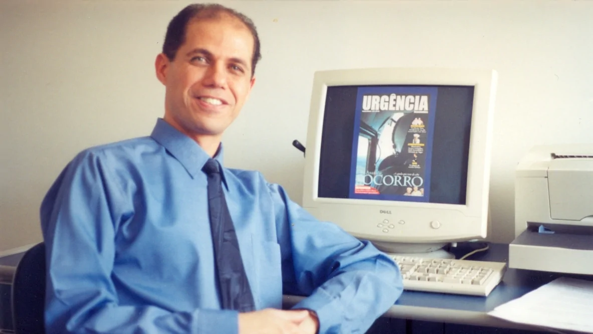 'Me mandaram para o inferno, vim para Mogi e gostei', diz professor natural de Vitória (ES)