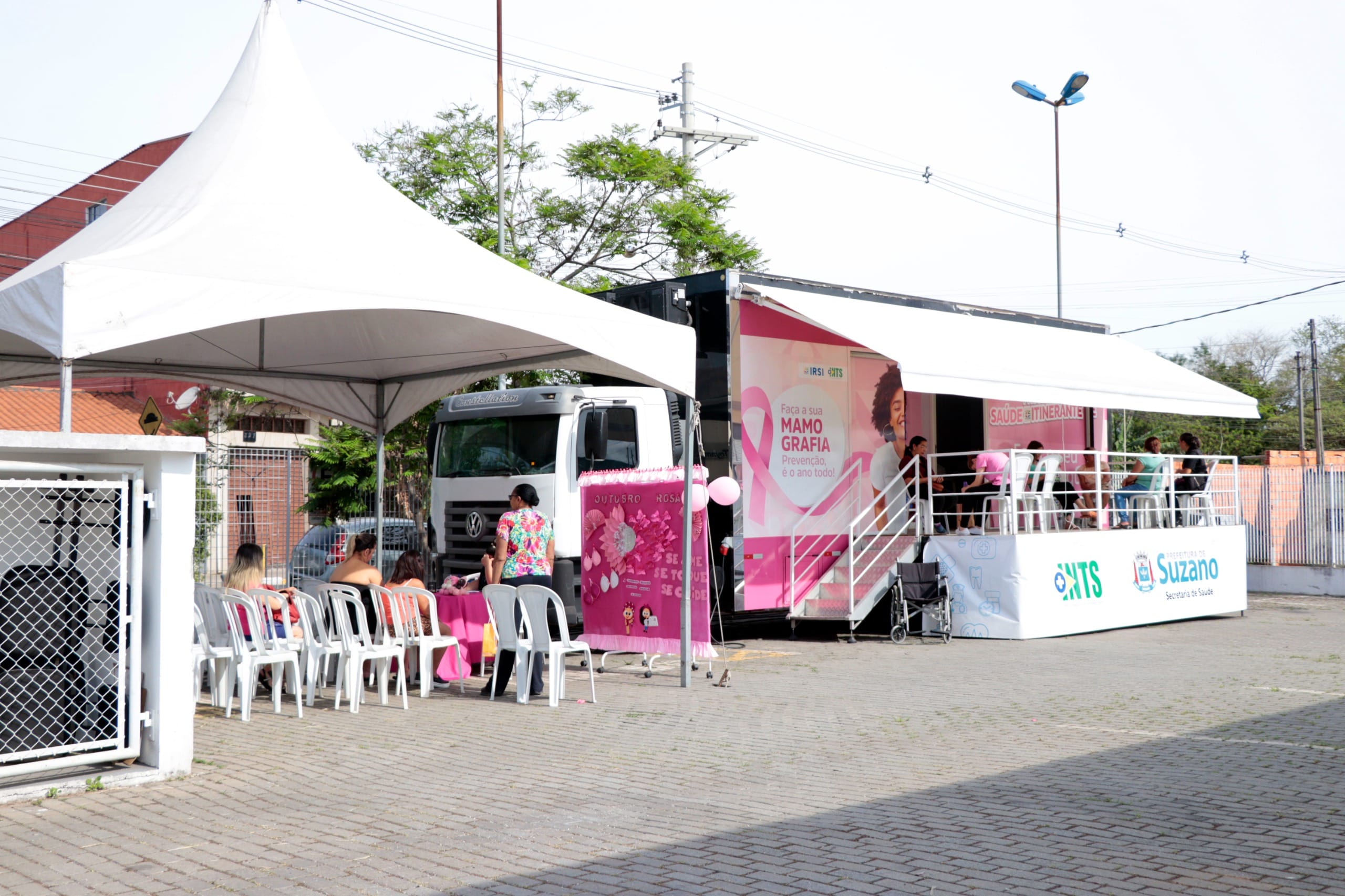 Carreta da mamografia faz atendimento na USF do Jardim Suzanópolis