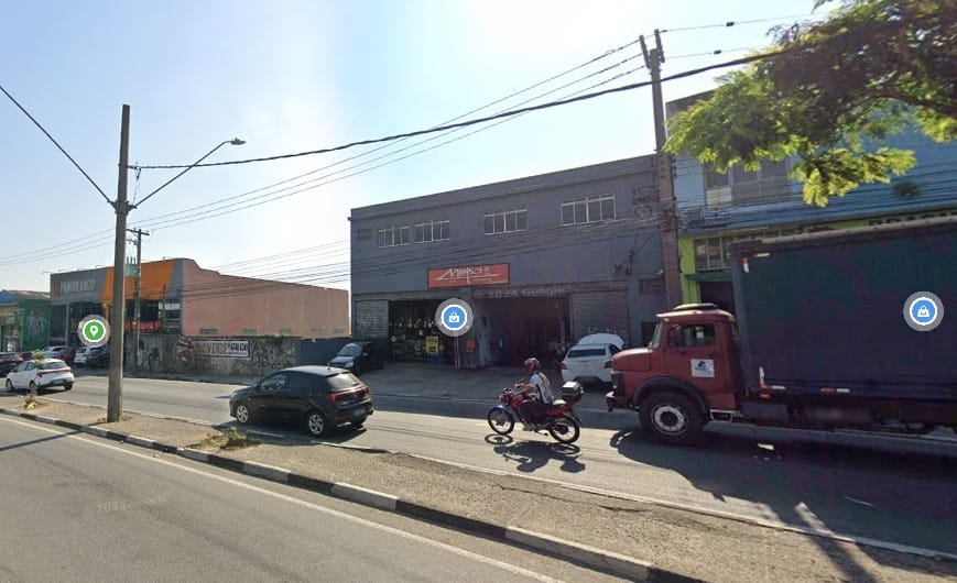 Acidente em avenida de Mogi deixa uma mulher morta e mais um ferido
