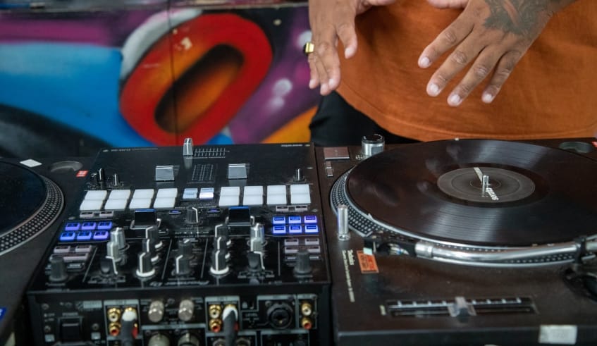 Mogi abre inscrições para oficinas culturais na Casa do Hip Hop