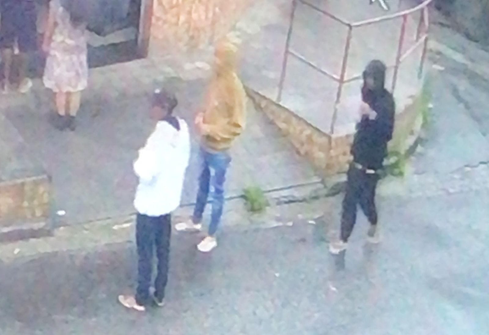 Indiciado por roubo a motorista de aplicativo foge após ser reconhecido em Ferraz