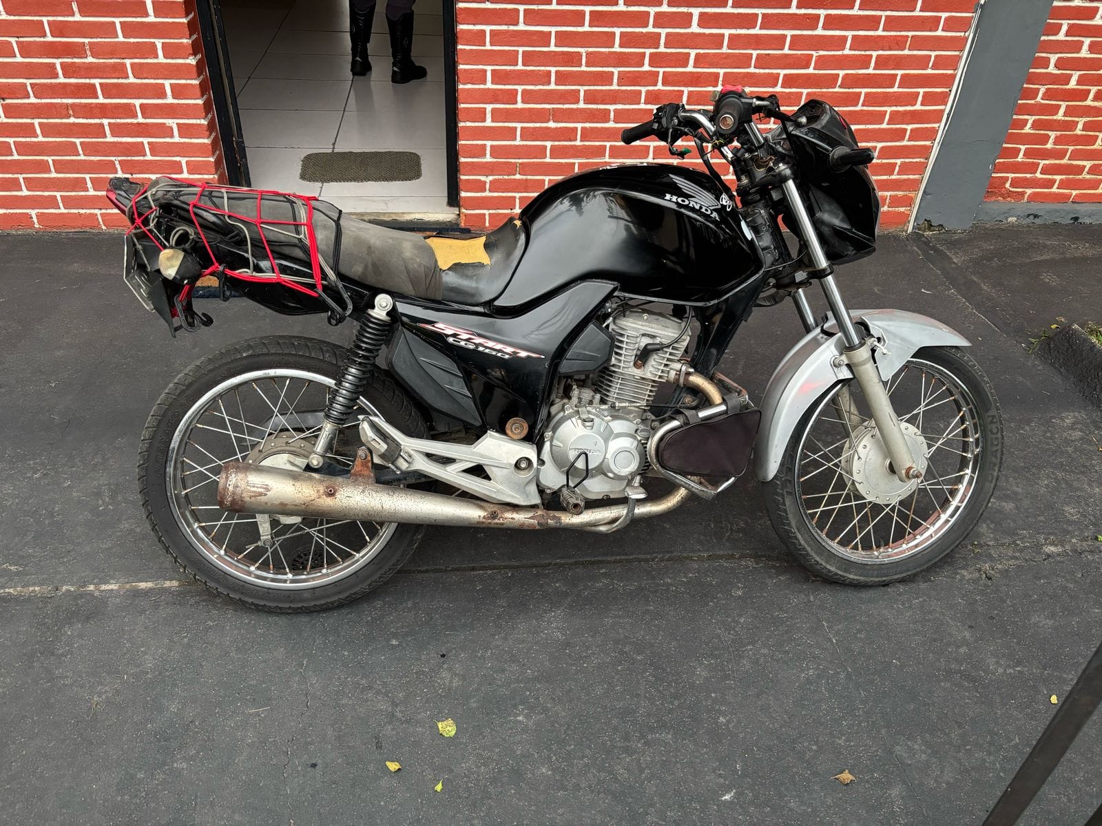 Adolescente é apreendido em Santa Isabel com moto adulterada