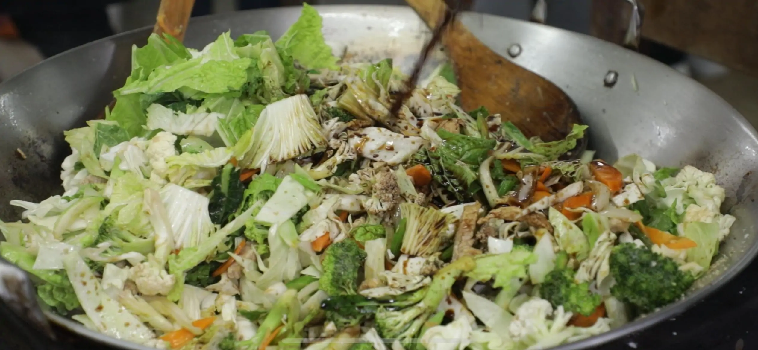 Entenda como o yakisoba se tornou o primeiro patrimônio imaterial de Suzano