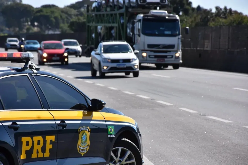 Golpistas usam nome da PRF para aplicar fraudes; saiba como se proteger