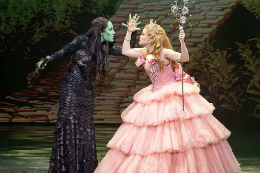 Estudantes da rede municipal de Mogi assistem espetáculo Wicked, em São Paulo