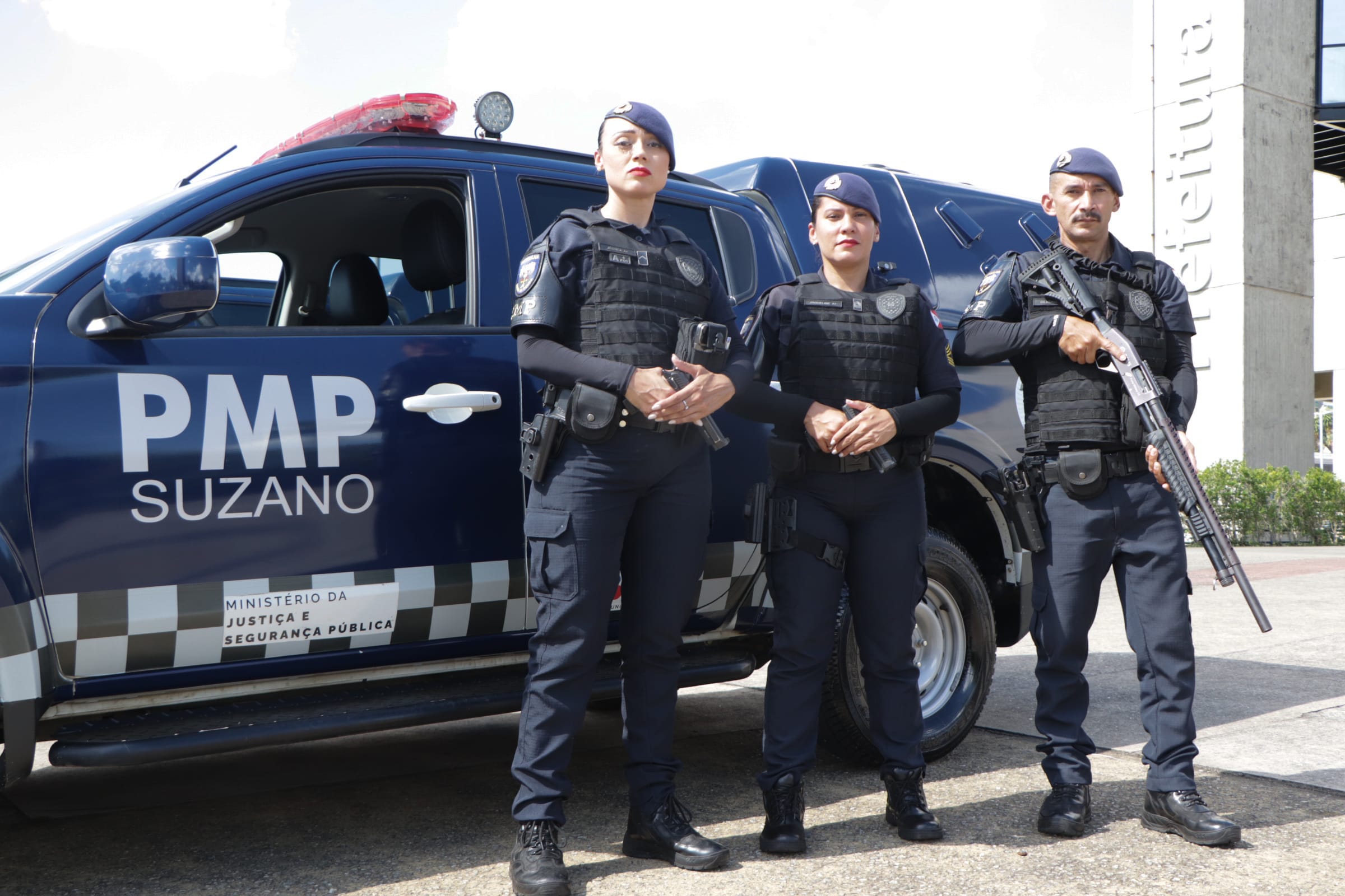 Homem é preso em flagrante após agredir companheira com vassoura, em Suzano