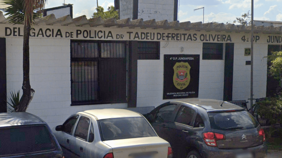 Vídeo: ROTA é acionada para conter protesto após prisão em Jundiapeba