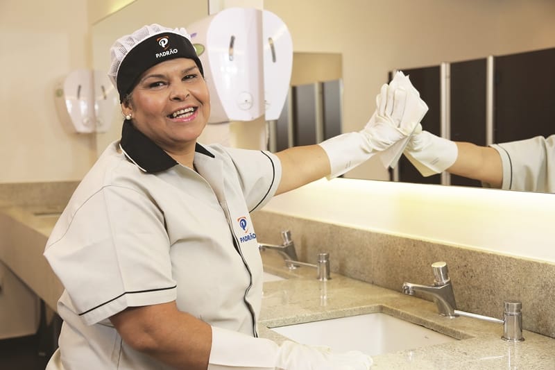 Saúde Mental e Segurança no Trabalho: uma estratégia que vai além da obrigação legal na Padrão Serviços