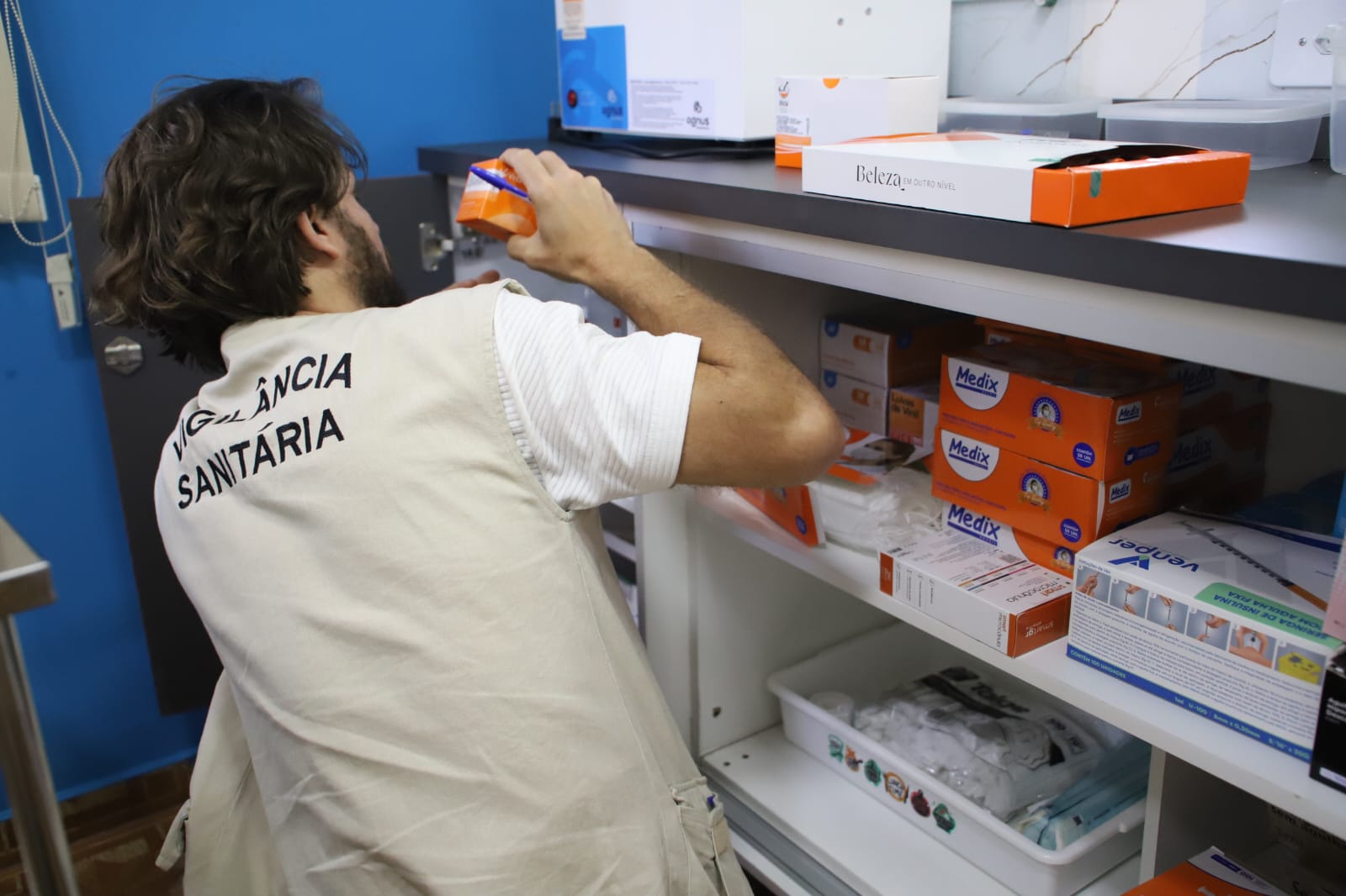 Clínica de estética em Suzano é interditada por exercício ilegal da profissão e outras irregularidades