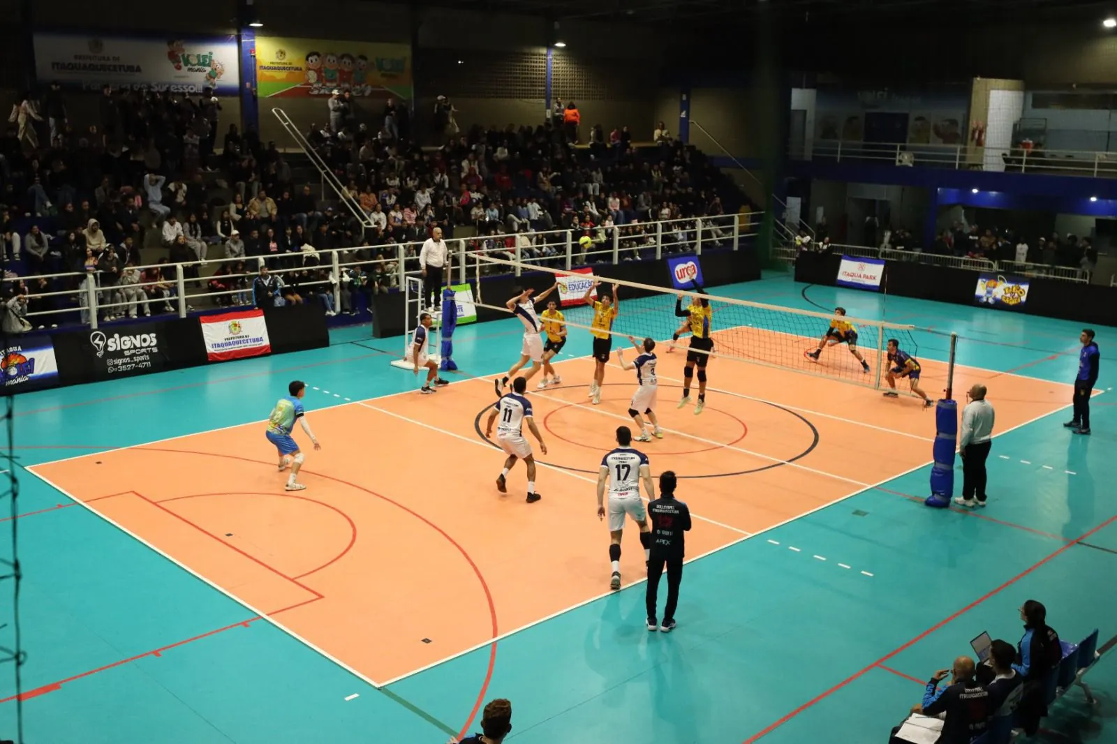 Itaquá Vôlei Mania realiza peneiras entre 30 de novembro e 1º de dezembro