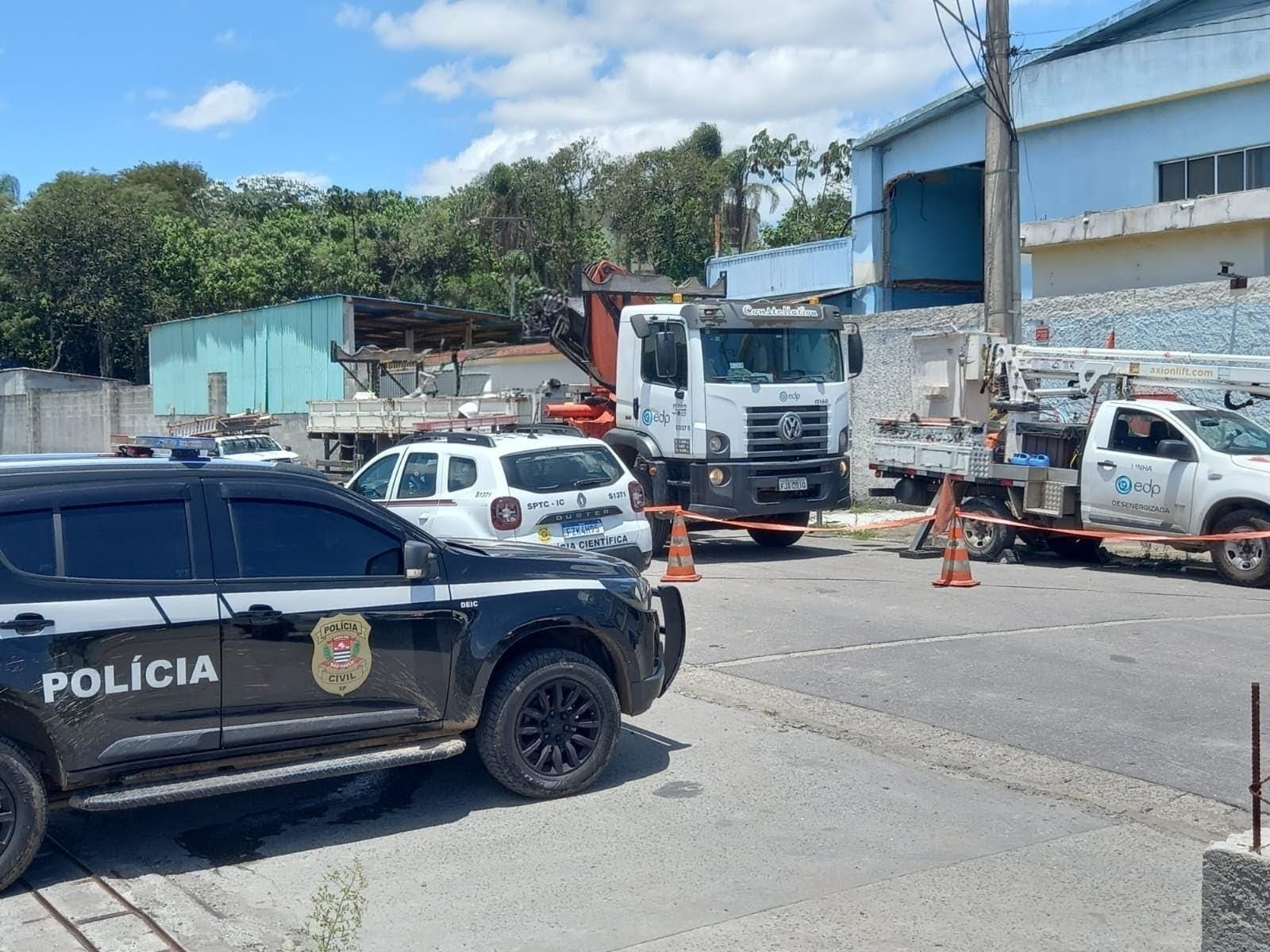 Polícia flagra furto de energia estimado em R$ 50 mil, em Itaquaquecetuba