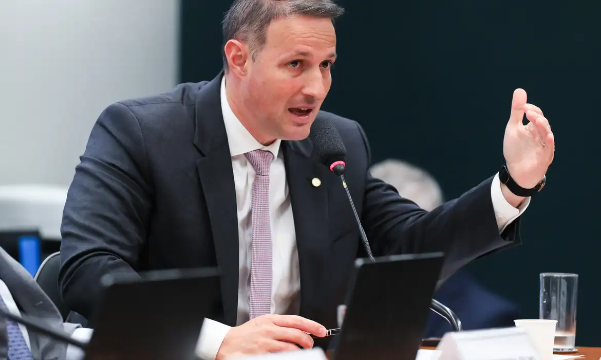 Derrite é exonerado da Secretaria de Segurança de SP e será relator de PL sobre facções