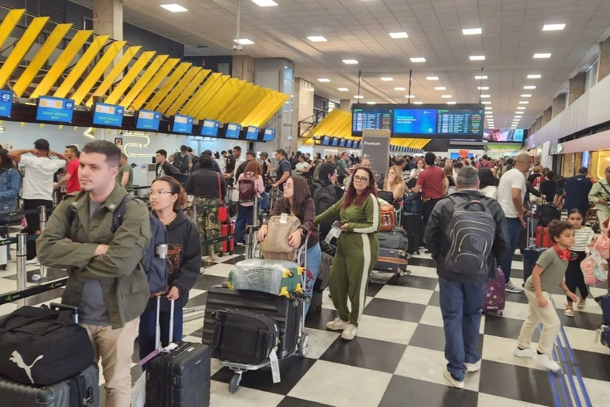 Mais de 340 voos são cancelados em São Paulo devido à ventania