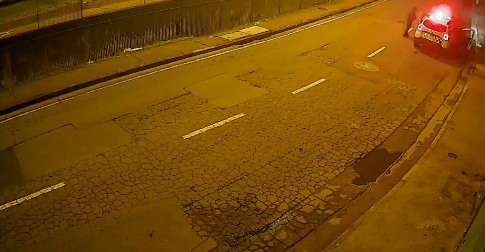 Fuga de abordagem policial termina com morte em Mogi das Cruzes