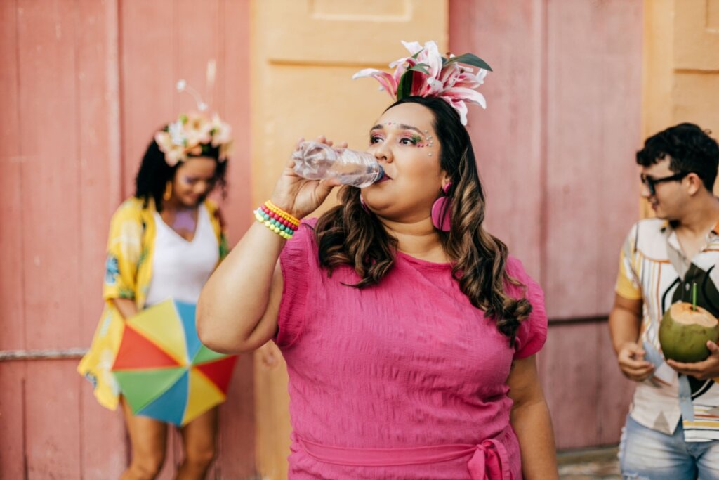 Carnaval sem fadiga: veja alimentos e nutrientes para manter a energia na folia