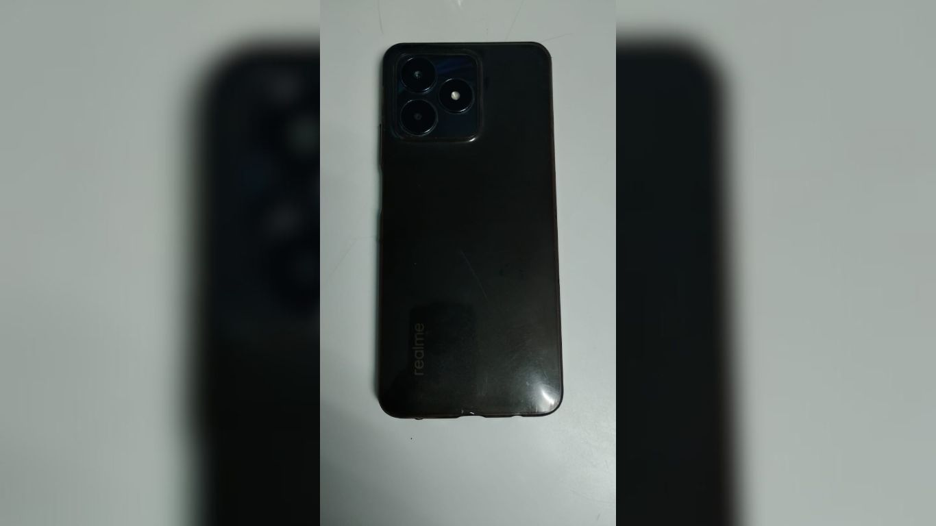 Adolescente é apreendido pela PM após roubar celular em Itaquaquecetuba