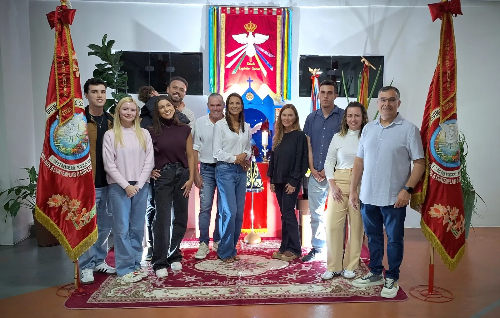 Guiada pela fé e por valores que atravessam gerações, Padrão Serviços recebe Subimpério do Divino na sede em Mogi