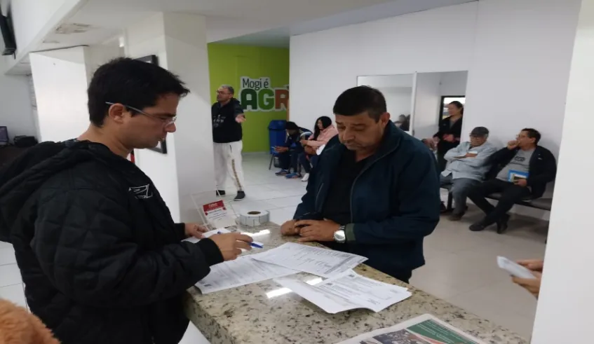 Prefeitura inicia renovação de licenças para feirantes e varejistas de Mogi das Cruzes