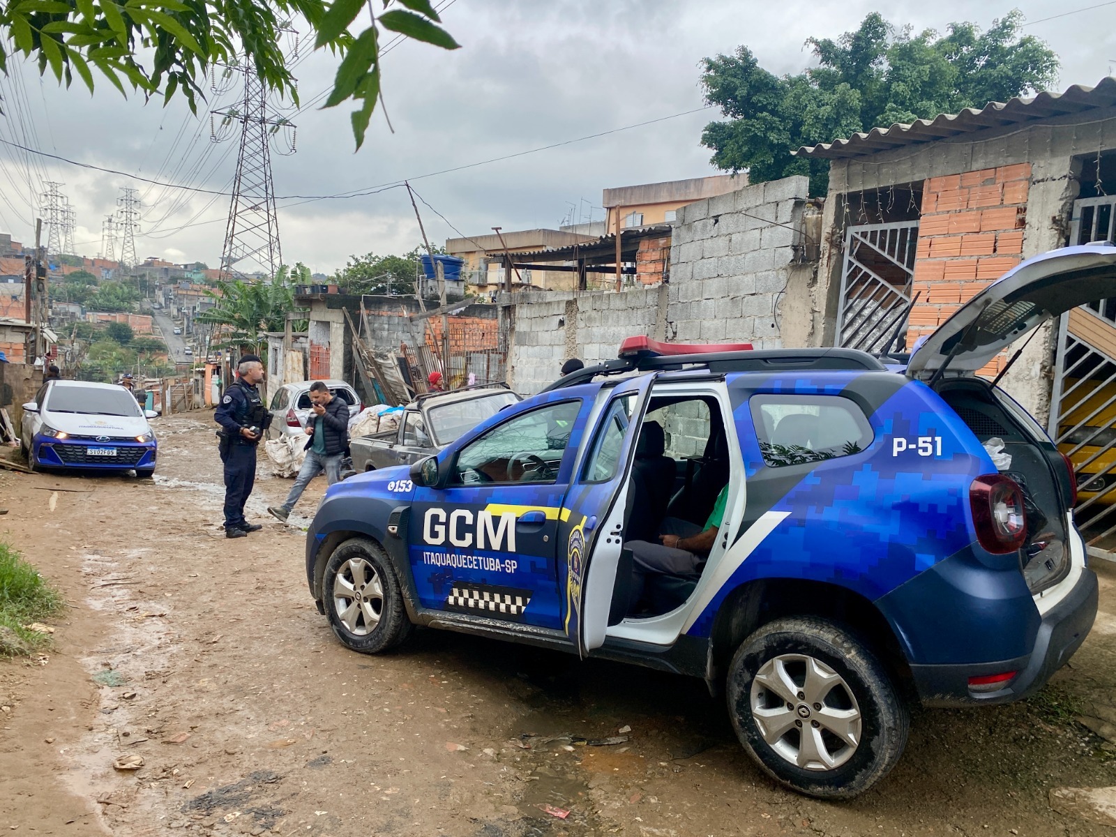 GCM de Itaquaquecetuba apreende mais de 40 kg de cobre durante fiscalização em ferros-velhos