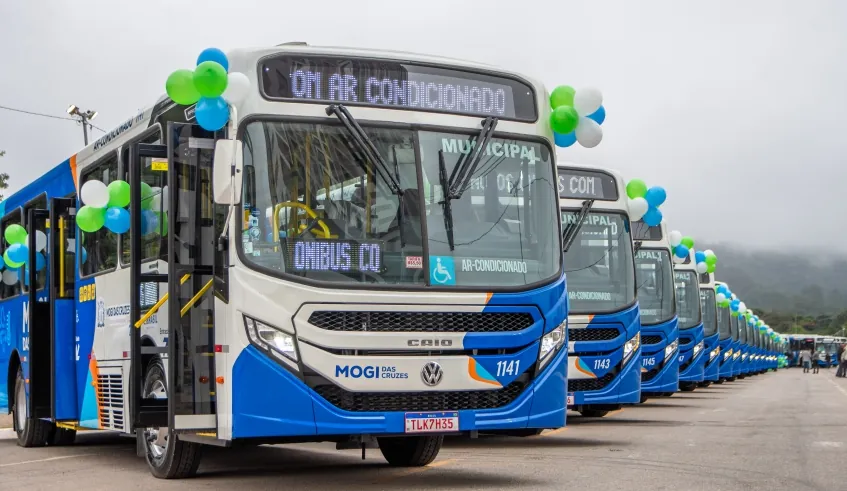 Prefeitura de Mogi das Cruzes entrega frota de 26 ônibus com ar-condicionado