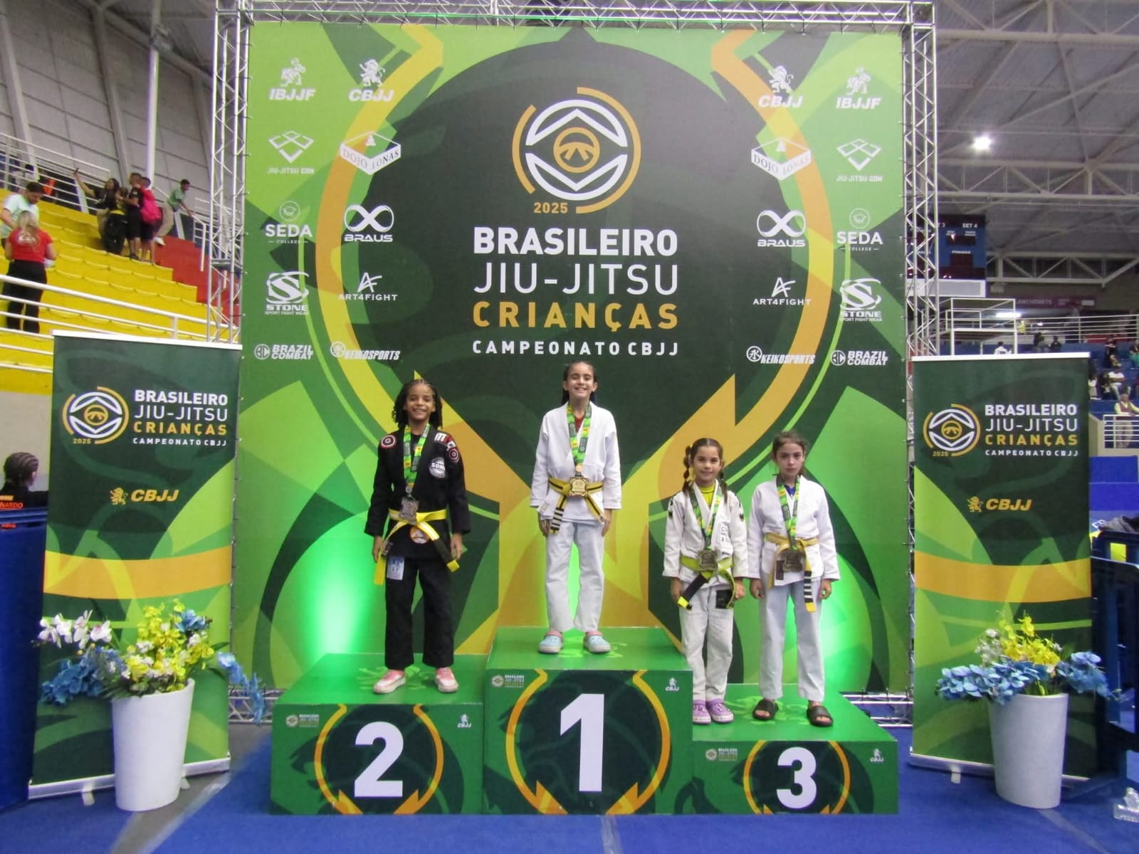 Aos 10 anos, atleta de Mogi conquista bicampeonato nacional de jiu-jítsu e amplia coleção de títulos