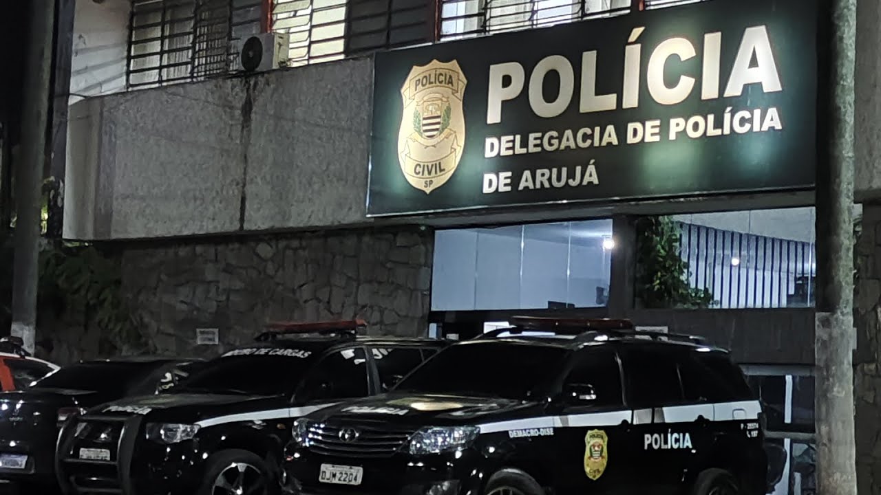 Homem é preso após tentar comprar carro com documentos falsos em Arujá