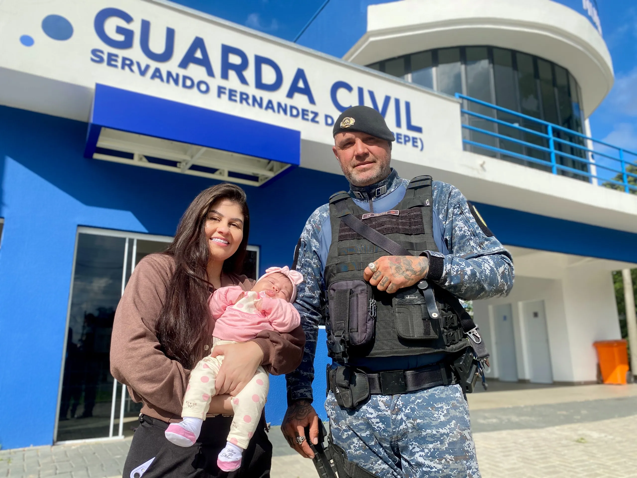GCM salva bebê de 2 meses após engasgo em Itaquaquecetuba