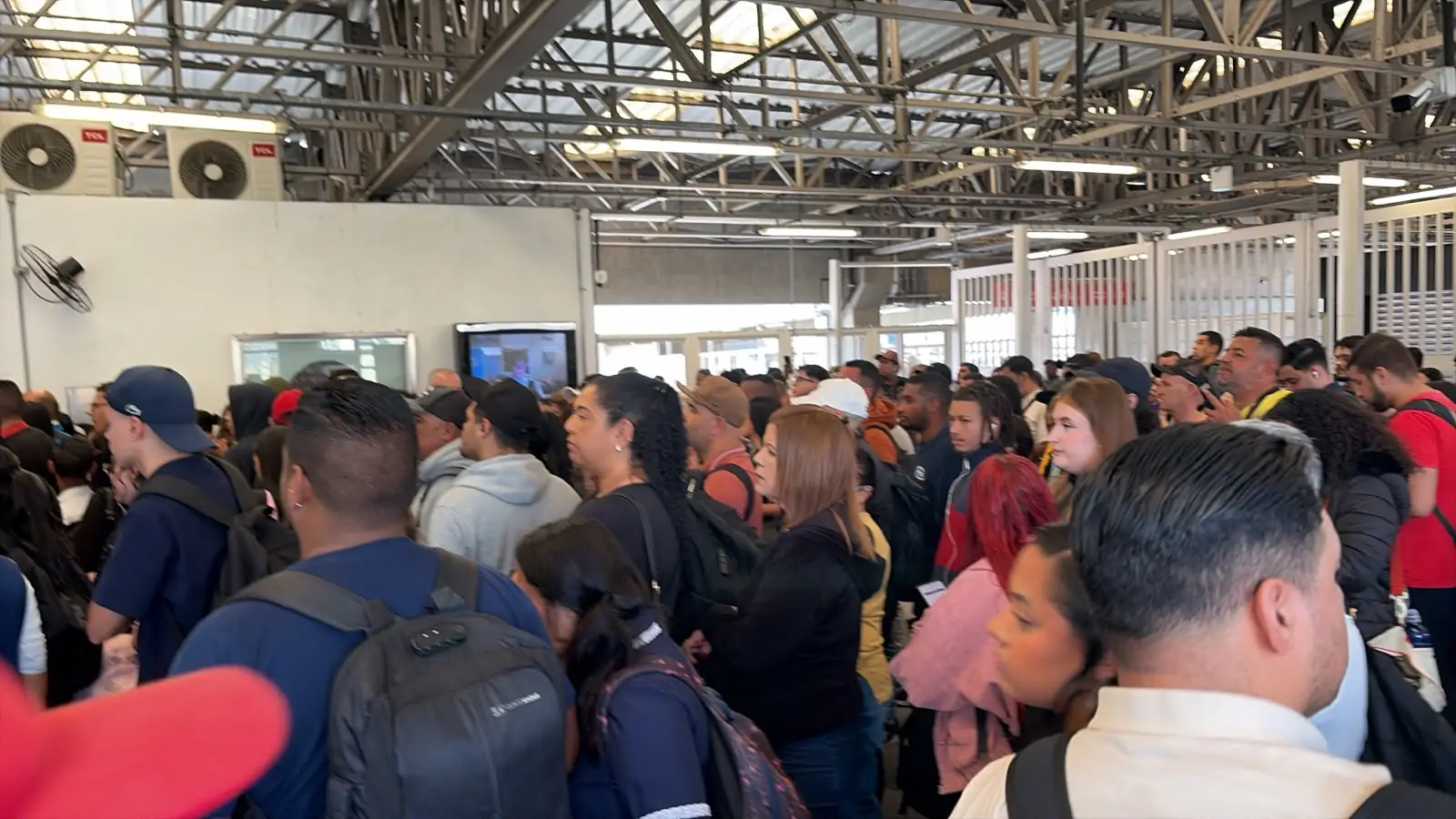Trivia Trens aponta normalidade nas linhas 11 e 13 e retoma circulação parcial na linha 12