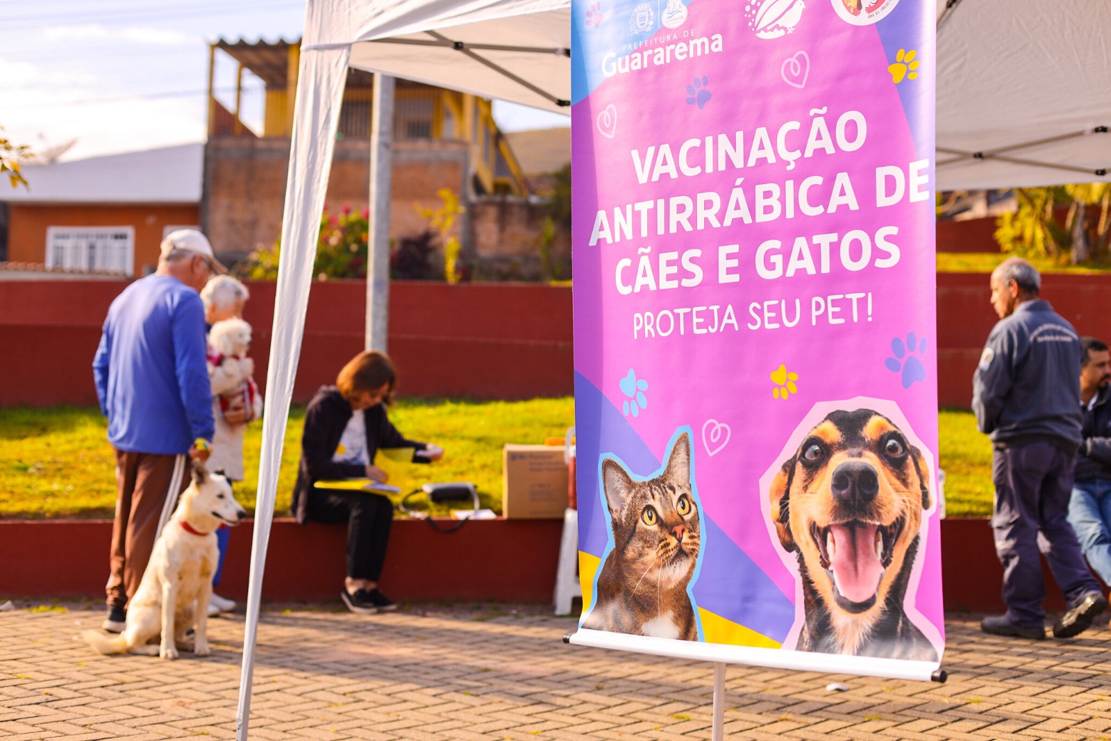 Guararema realiza nova etapa da vacinação antirrábica de cães e gatos nesta sexta-feira (14)