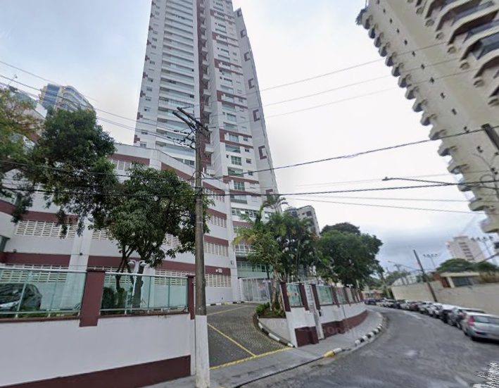 Homem é preso em flagrante suspeito de atear fogo em mulher dentro de condomínio em Mogi
