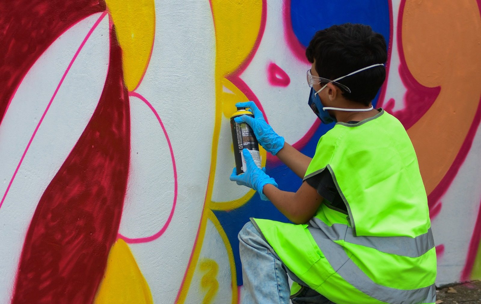 Unidades escolares de Mogi das Cruzes recebem oficinas de grafite a partir desta segunda (14)