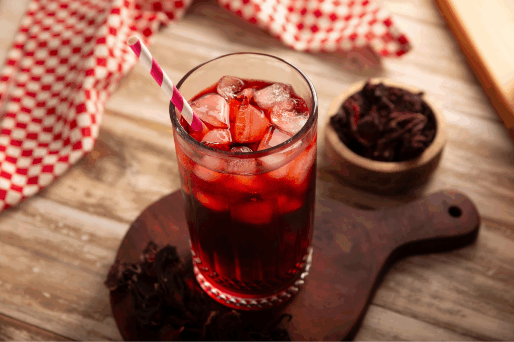 Mais sabor e hidratação na primavera: 5 opções de chá para preparar