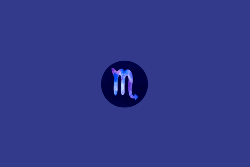 Símbolo do signo de Escorpião em tons de roxo e azul em círculo azul escuro, em fundo azul.